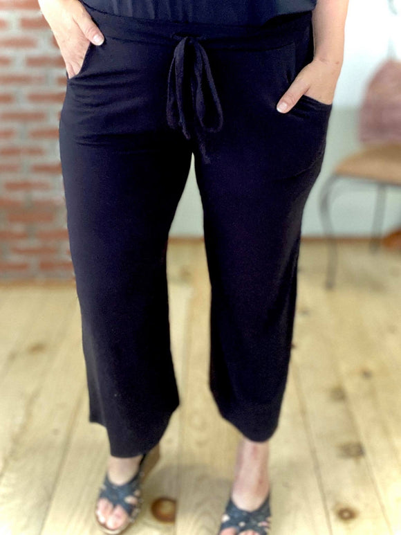 My Cropped Ultimate Lounge Pants in Black